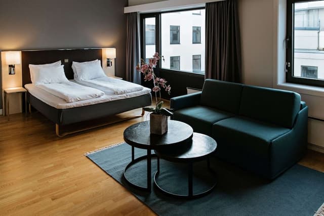 Superior Room (King)