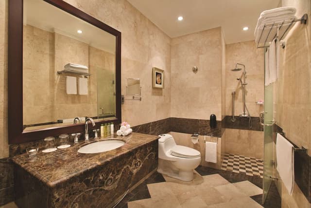FAMILY TWO BEDROOM SUITE