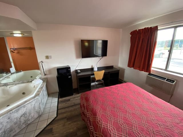 Luxury Single Room