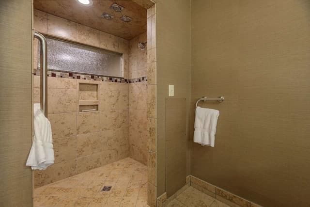 Suite, Multiple Beds, Non Smoking (Upgrade)