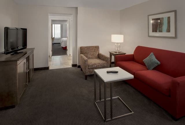One Bedroom Suite, Two Double Beds