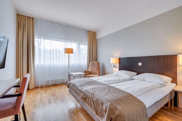 Standard Room, 1 Queen Bed, Non Smoking