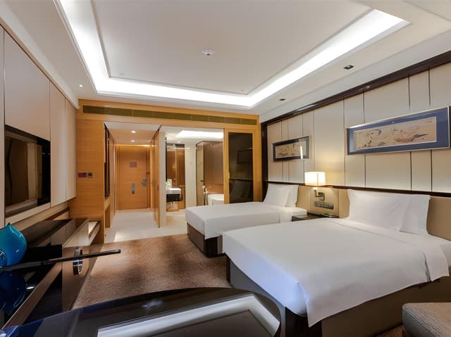 Crowne Plaza Deluxe Yellow River-View Room