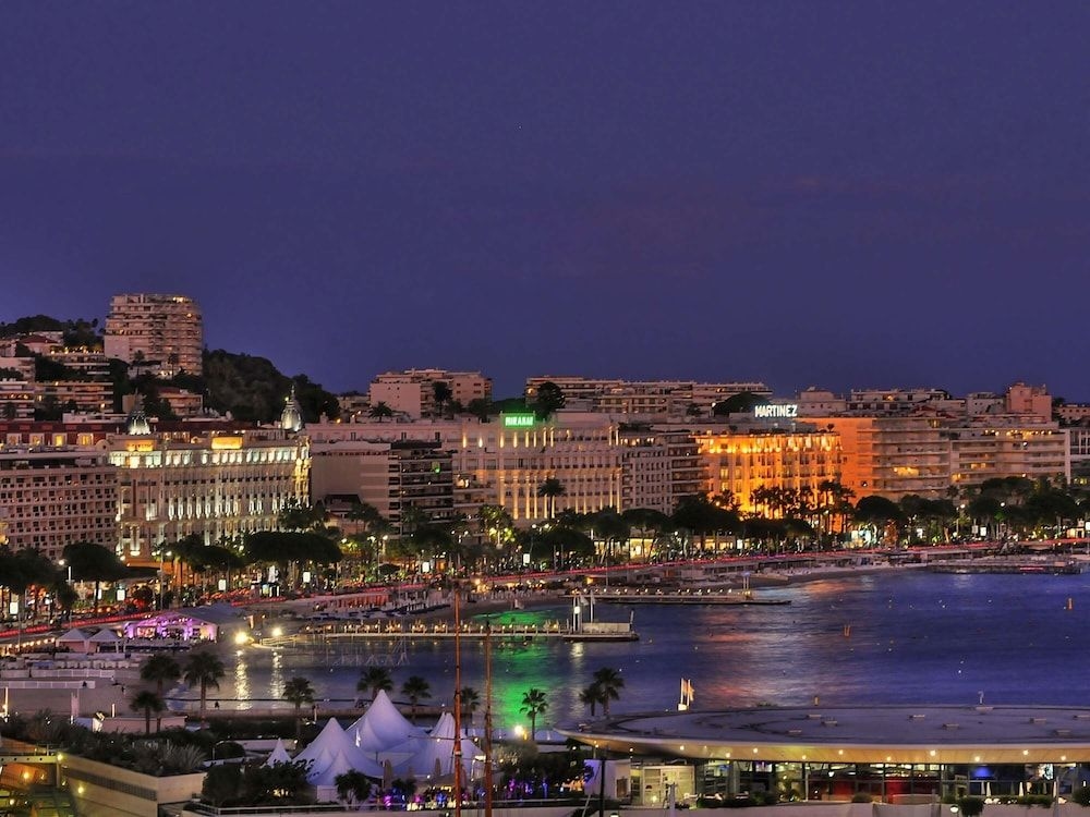 Ibis Styles3