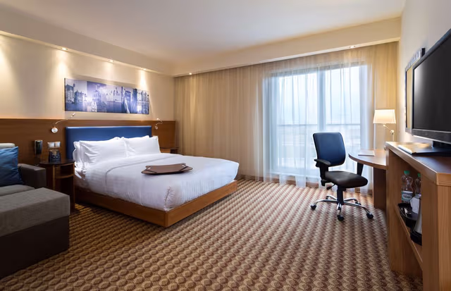 QUEEN ACCESSIBLE ROOM
