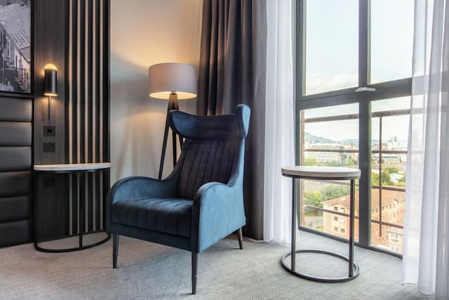 Grand Room, Multiple Beds