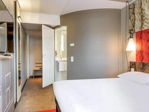 Accessible Room With One Double Bed