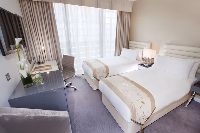 Deluxe Room, 1 King Bed