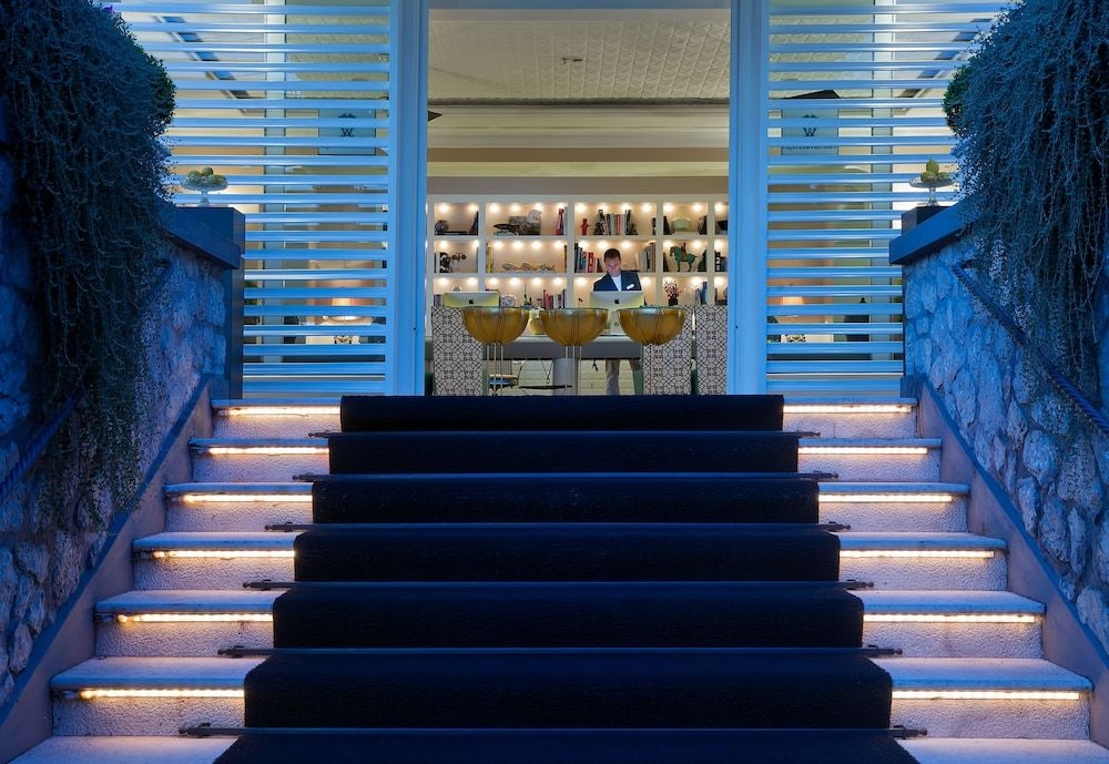 Capri Tiberio Palace0