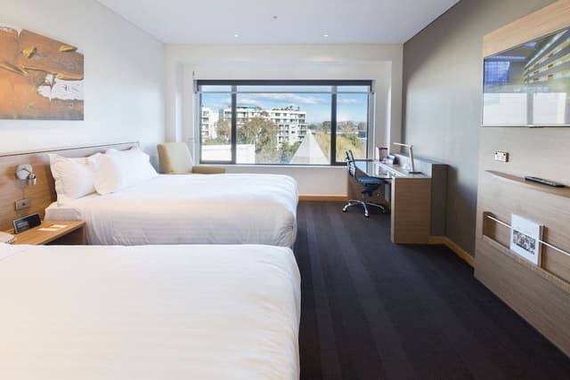 Standard Room, 2 Double Beds, City View