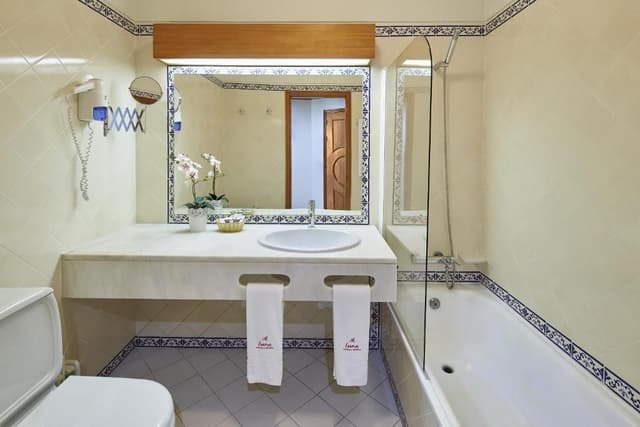 Studio Apartment (3 Adults)