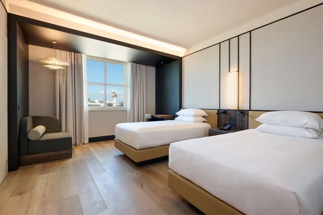 TWIN GUEST ROOM