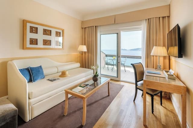 Executive Suite, Terrace, Sea View