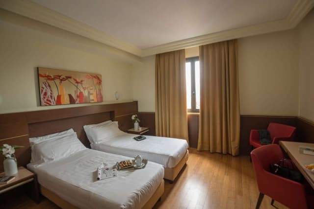 Standard Twin Room