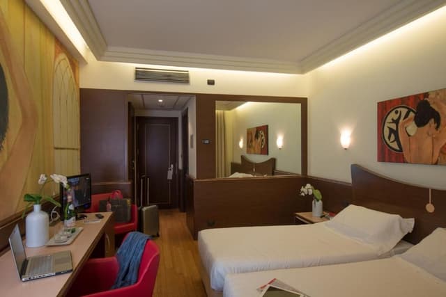 Standard Twin Room