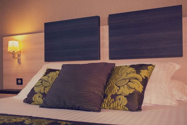 King Suite with Bathtub and Sofa Bed