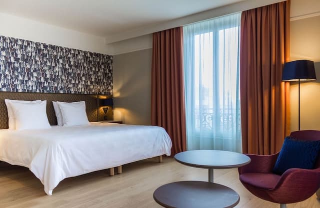 Prestige Room
