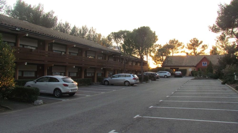 KYRIAD MONTPELLIER NORD PARC E2