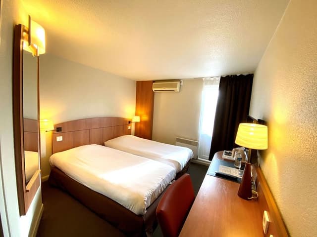 Standard Room, 3 Twin Beds
