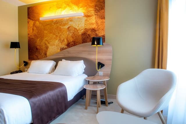 Premium Room, 1 Queen Bed, Balcony