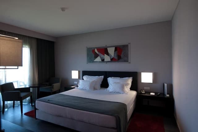 Twin Room with Extra Bed and Sea View (3 Adults)
