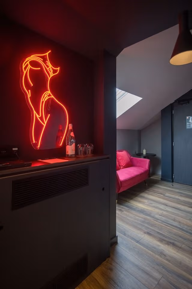Love Room