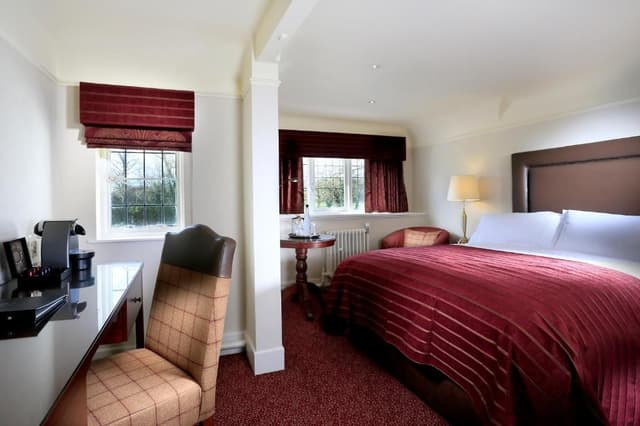 Feature King Room