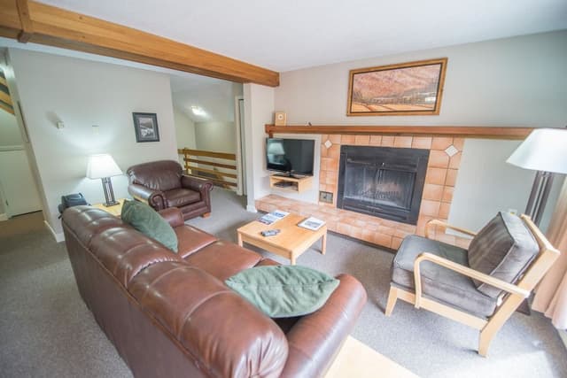 Condo, 3 Bedrooms, 2 Bathrooms