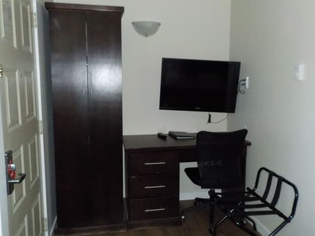 Efficiency, Suite, 2 Queen Beds, Non Smoking, Kitchen