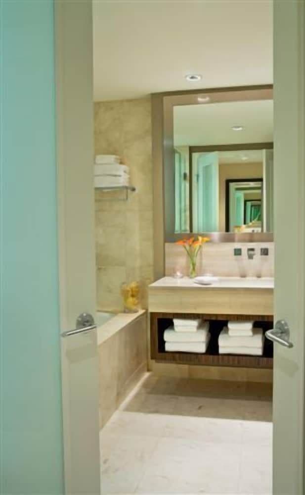 One Bedroom Boutique Suite