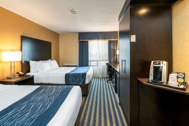 Room, 2 Queen Beds, Non Smoking (Second Floor)