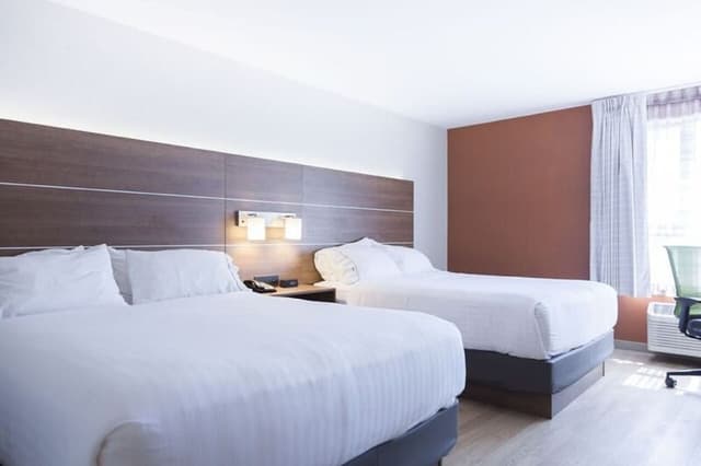Standard Room, 2 Queen Beds