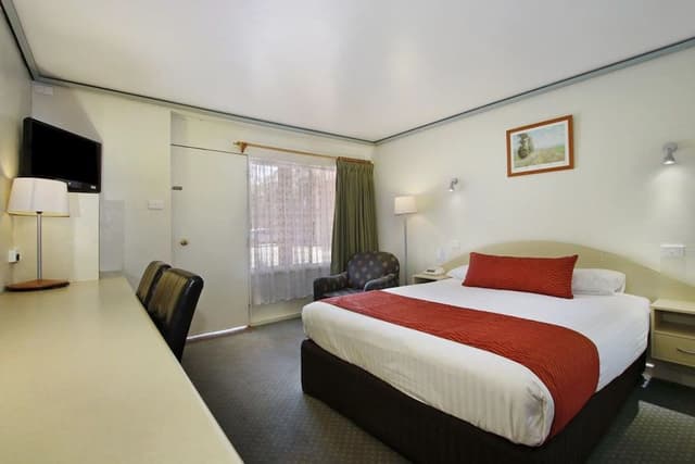 Deluxe Room, 1 Queen Bed, Non Smoking