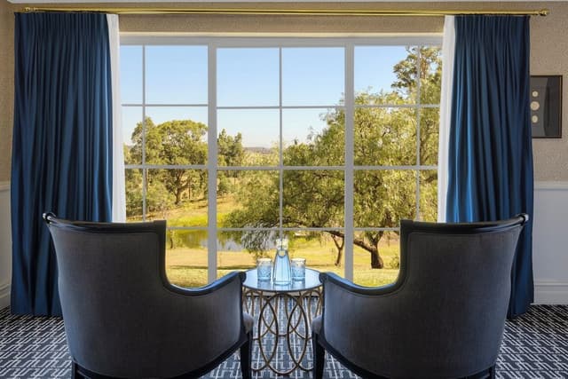 Signature Suite, 1 King Bed