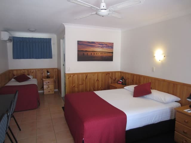 Deluxe Queen Room