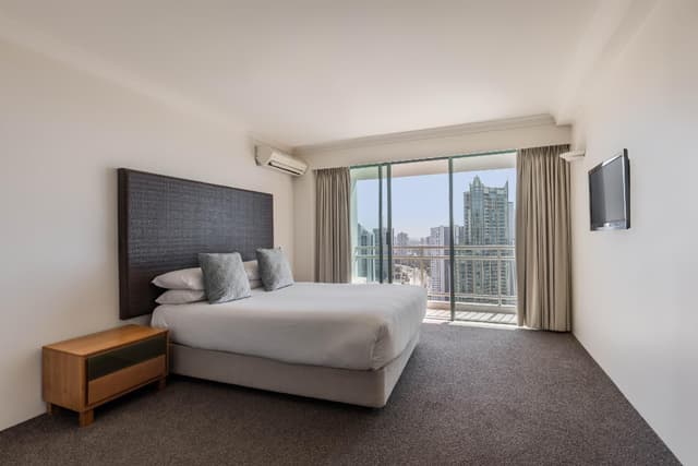 2 Bedroom Ocean View Apartment