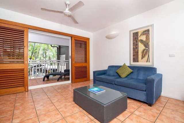 Suite, 2 Bedrooms, Pool View