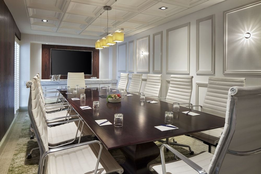 Capitol Hill Hotel4