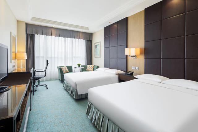Executive Room, Executive lounge access, Guest room, 2 Twin, City view