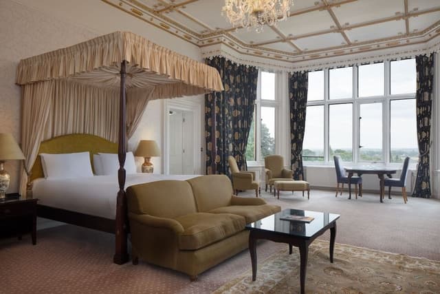 Deluxe Suite, 1 King Bed, Non Smoking (Four Poster Bed)