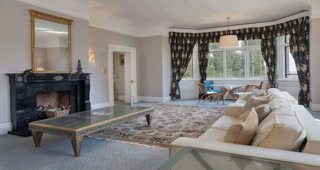 Deluxe Suite, 1 King Bed, Non Smoking (Four Poster Bed)