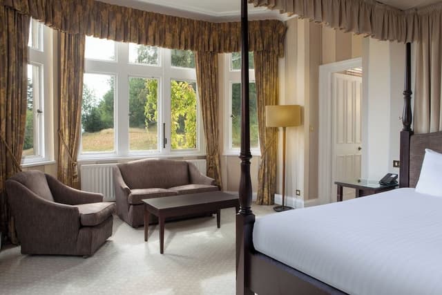 Deluxe Suite, 1 King Bed, Non Smoking (Four Poster Bed)