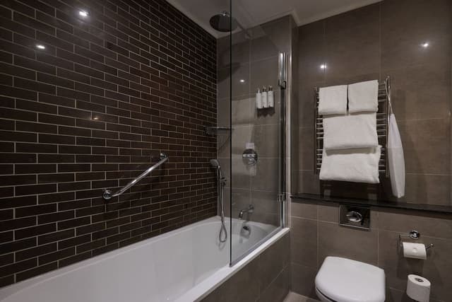 Double Room, Balcony (Loch View)
