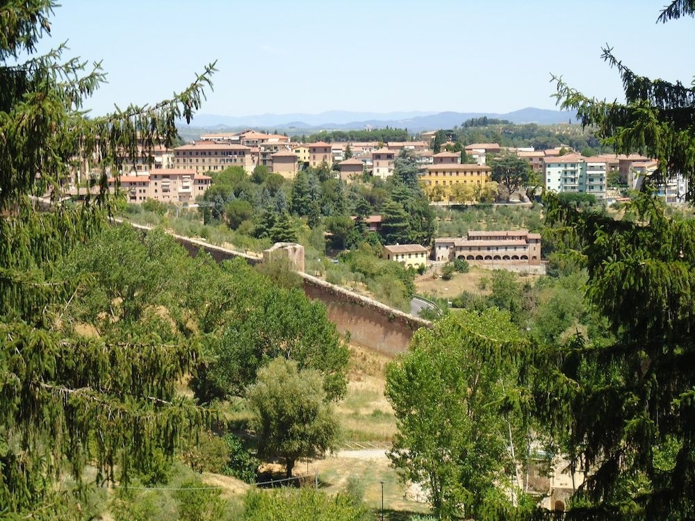 Palazzo Bulgarini2