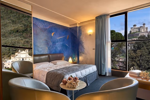 Deluxe Double or Twin Room