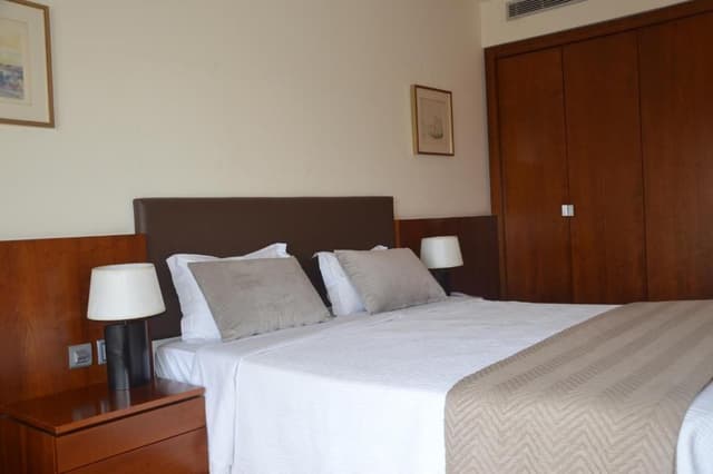 Double Room with River View and Romantic Package