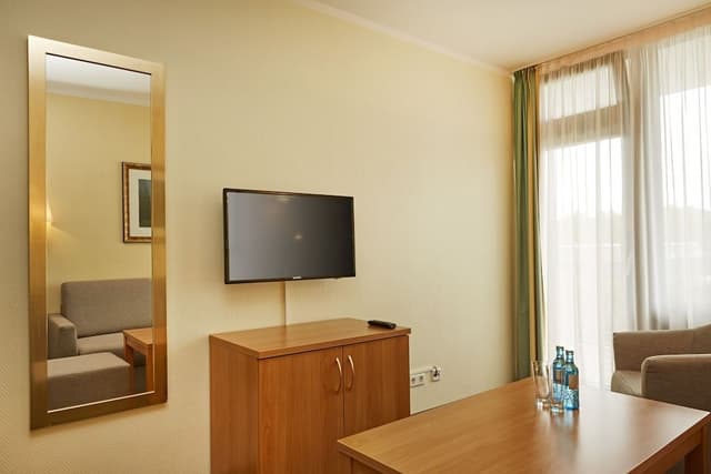 Family Room, Valley View