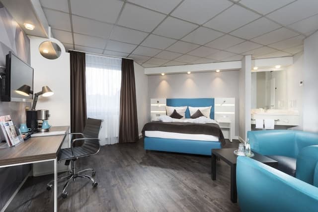 Business Room, 1 Queen Bed