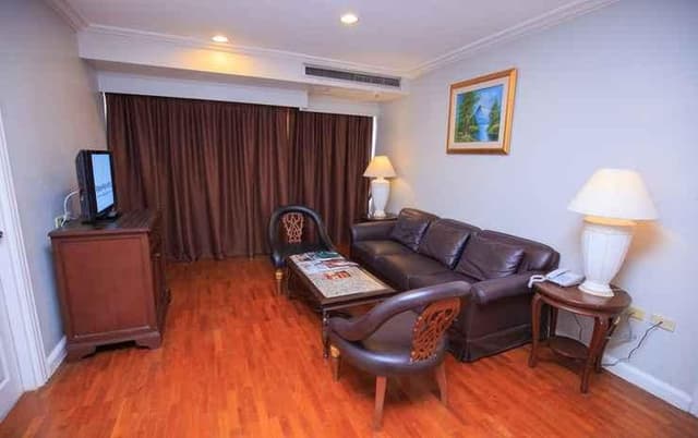 Suite Two Bedrooms