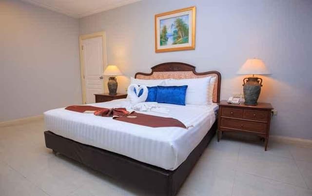 Suite Two Bedrooms